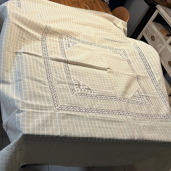 Cotton Cream Crochet, machine, Square TableCloth, 62” - Picture 1 of 11